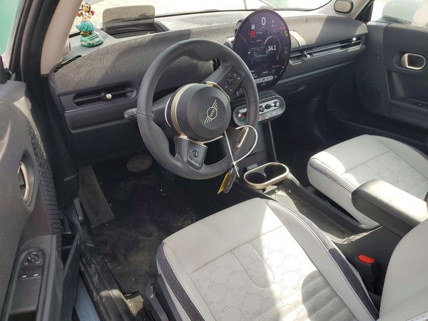 2025 MINI COOPER