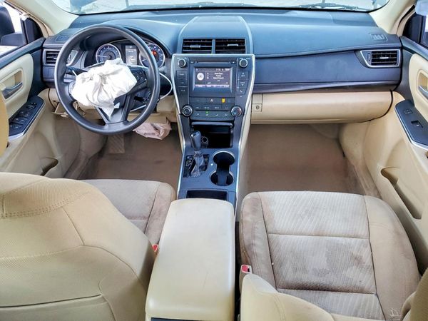 2016 TOYOTA CAMRY