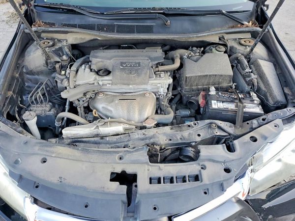 2016 TOYOTA CAMRY