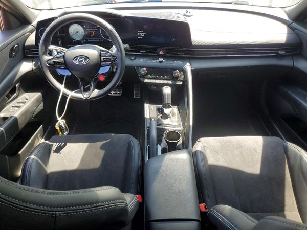 2023 HYUNDAI ELANTRA