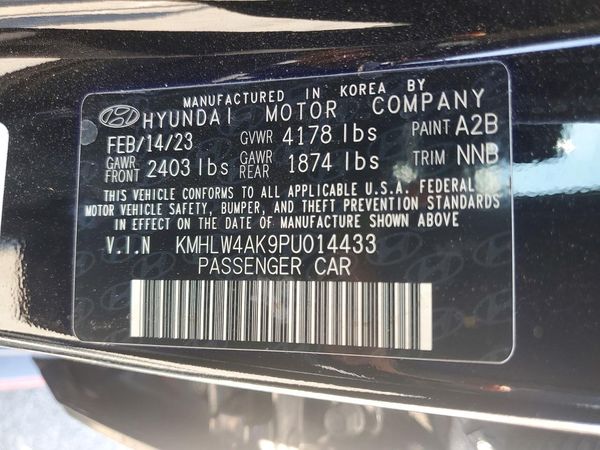 2023 HYUNDAI ELANTRA