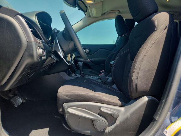 2021 JEEP CHEROKEE