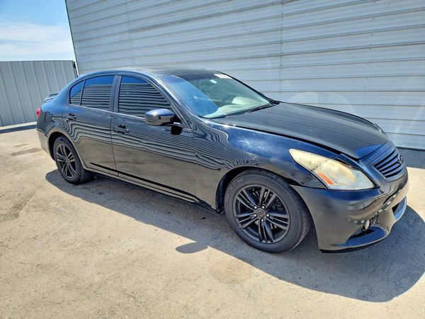 2013 INFINITI G37