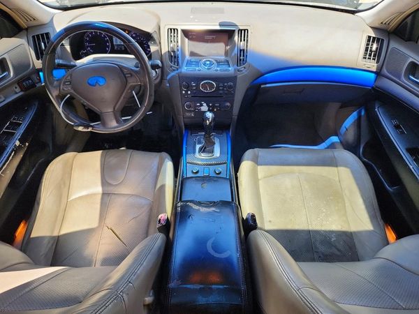 2013 INFINITI G37