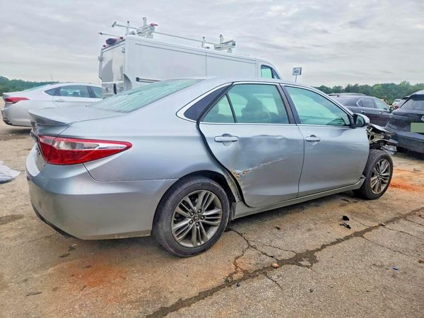 2017 TOYOTA CAMRY