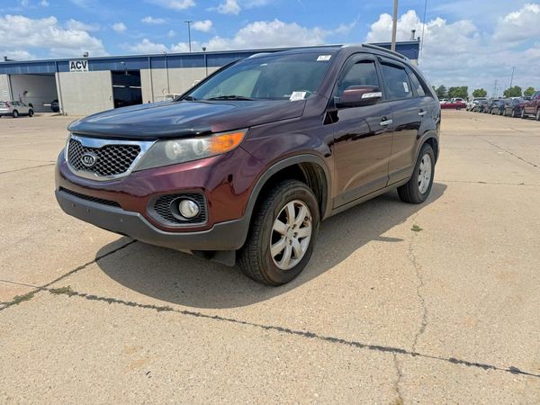 2013 KIA SORENTO Base / LX