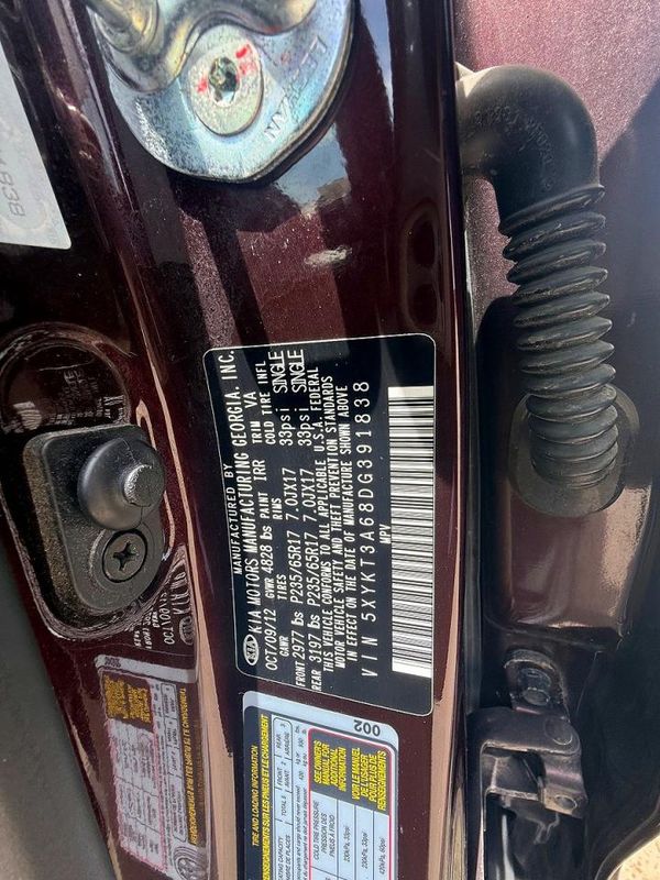 2013 KIA SORENTO Base / LX