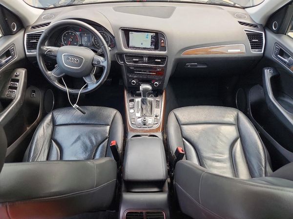 2016 AUDI Q5 quattro Premium Plus