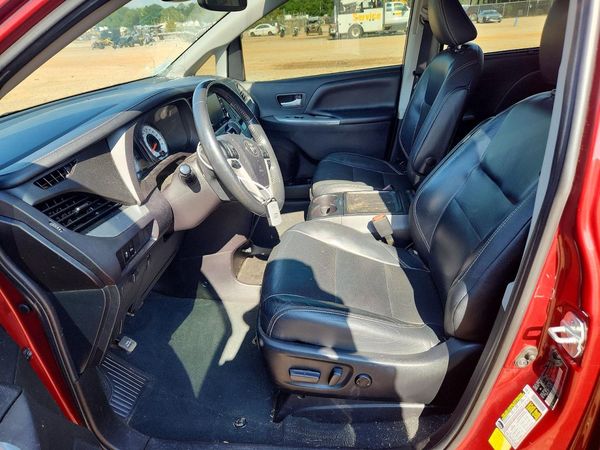 2020 TOYOTA SIENNA S grade