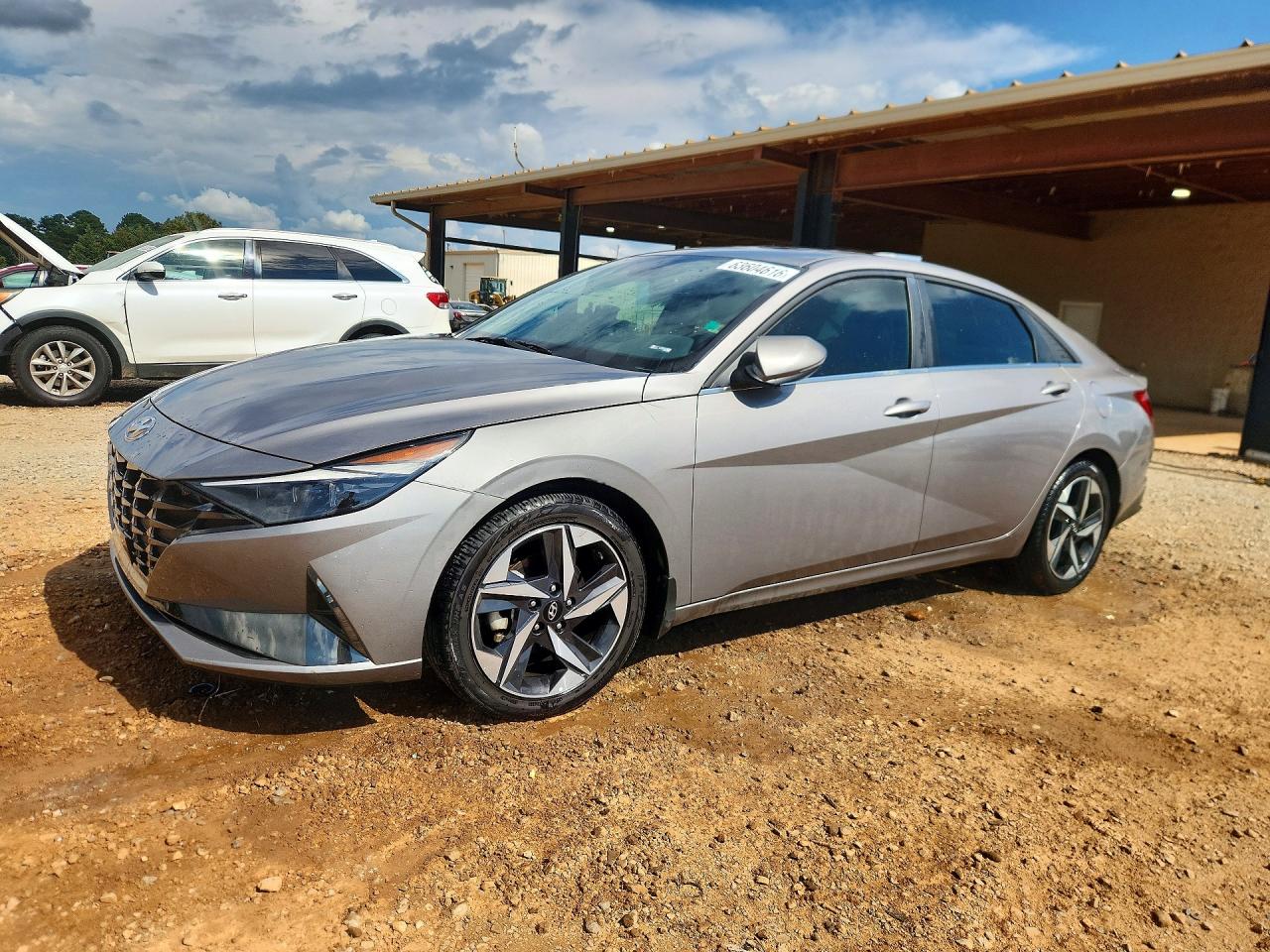 2022 HYUNDAI ELANTRA