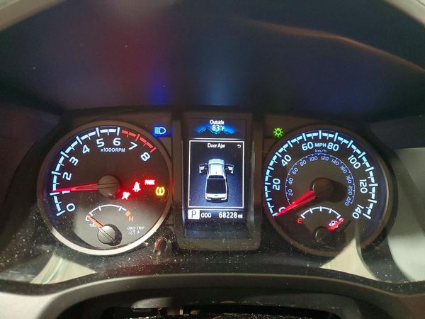 2021 TOYOTA TACOMA