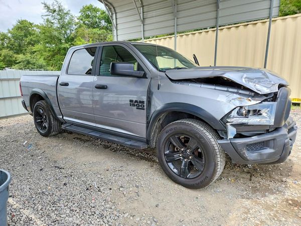 2024 RAM 1500 CLASSIC