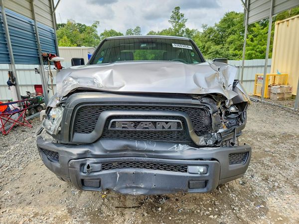 2024 RAM 1500 CLASSIC