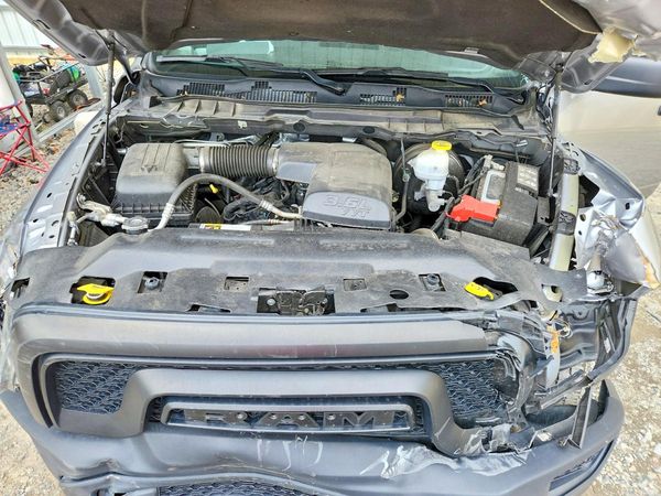 2024 RAM 1500 CLASSIC