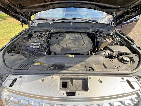 2017 LAND ROVER RANGE ROVER HSE