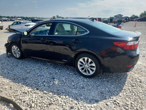2014 LEXUS ES 300h