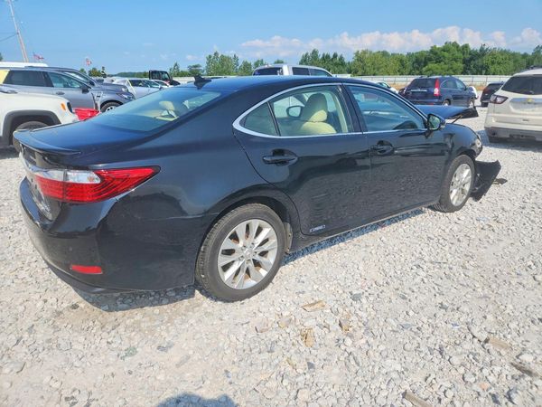 2014 LEXUS ES 300h