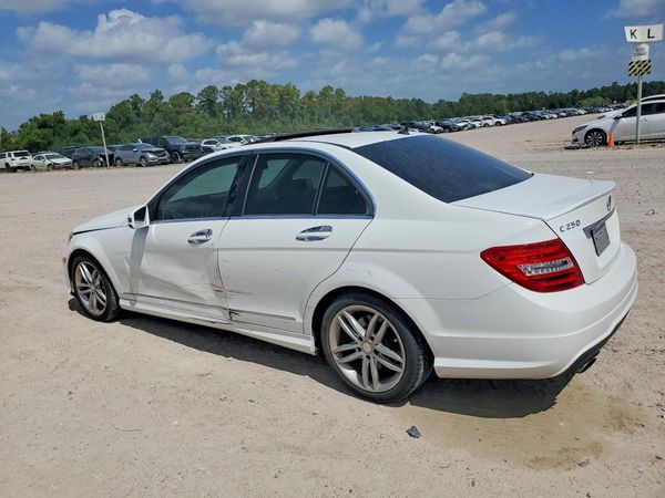 2014 MERCEDES-BENZ C C250