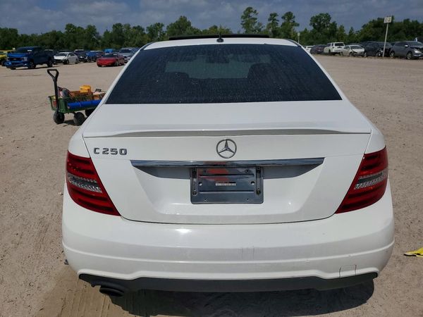 2014 MERCEDES-BENZ C C250