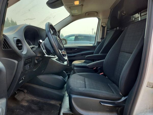 2020 MERCEDES-BENZ METRIS