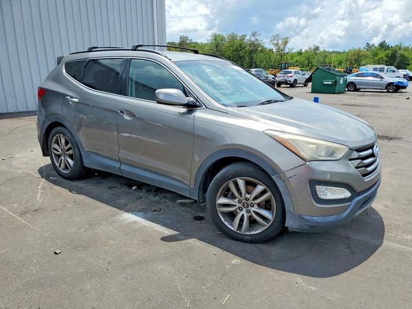 2013 HYUNDAI SANTA FE — Passenger 3/4