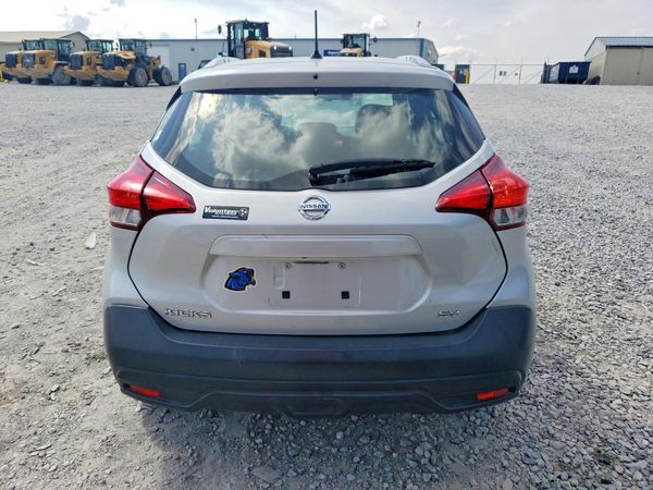 2019 NISSAN KICKS