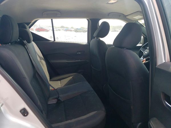 2019 NISSAN KICKS