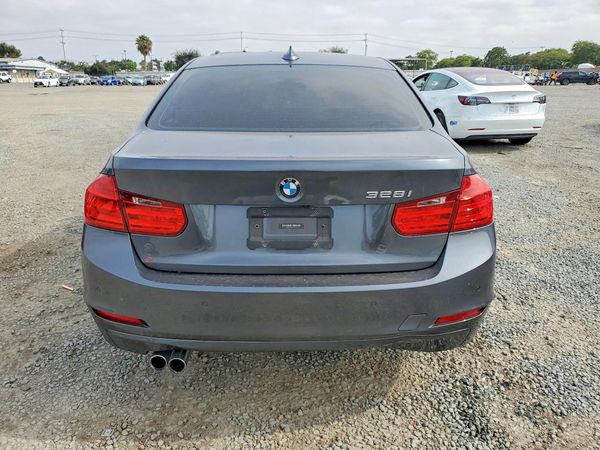 2015 BMW 328