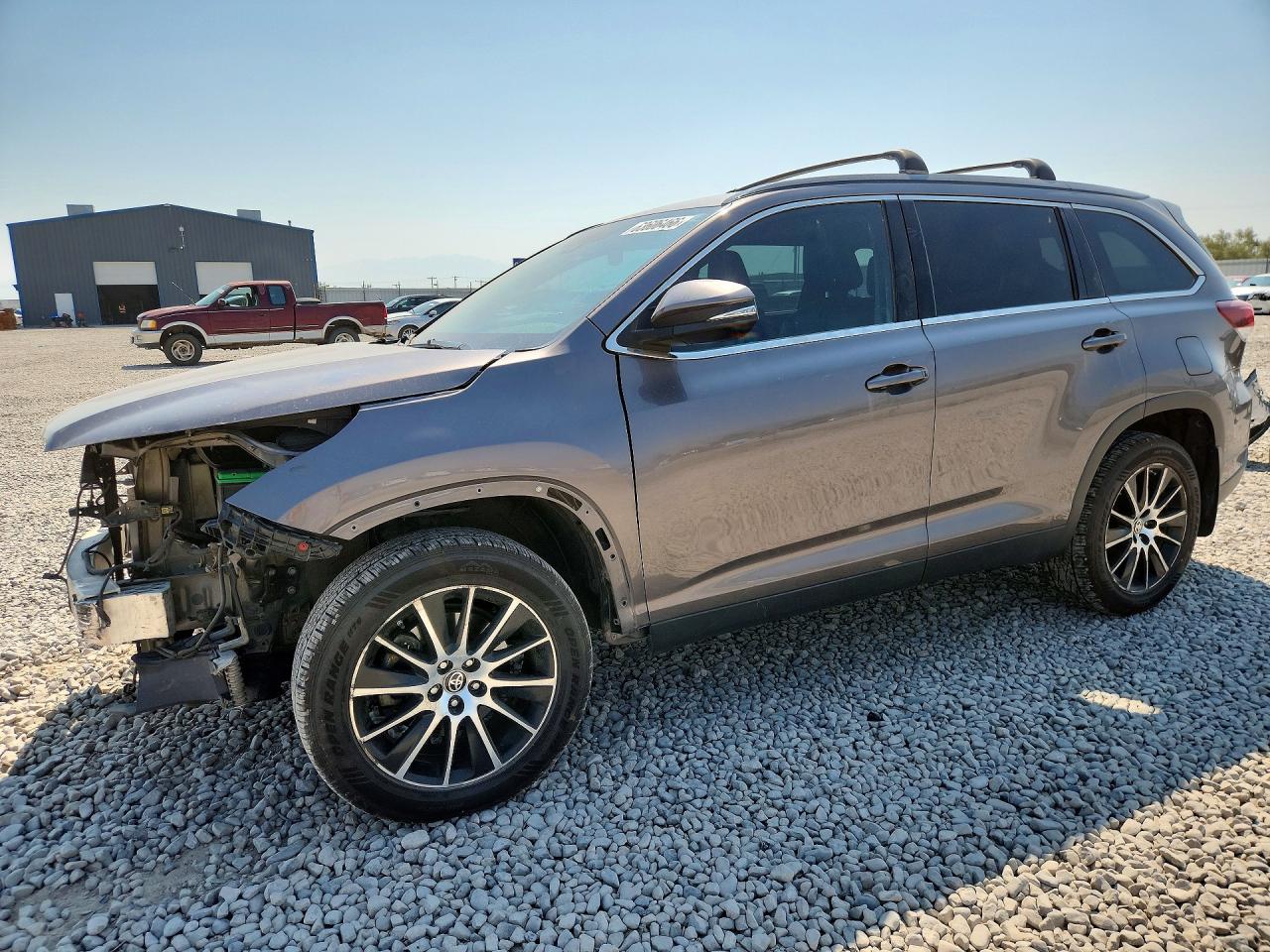 2019 TOYOTA HIGHLANDER SE/XLE