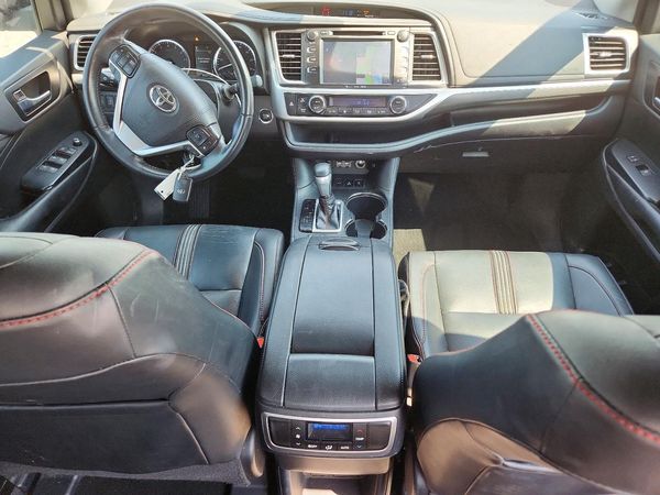 2019 TOYOTA HIGHLANDER SE/XLE