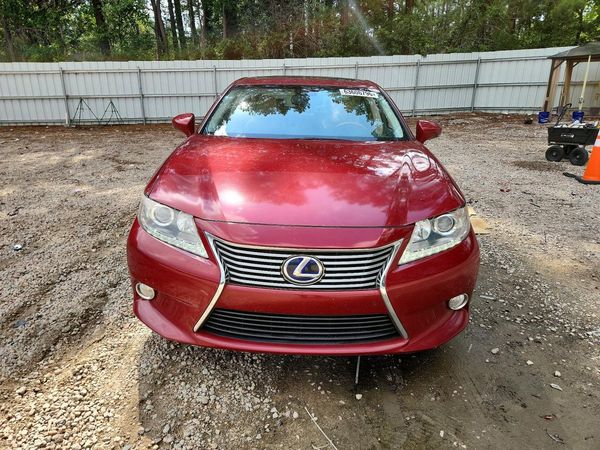 2013 LEXUS ES 300h