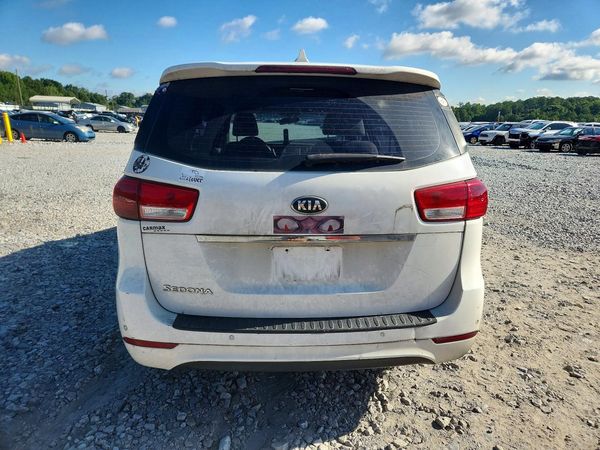 2015 KIA SEDONA L - Low level