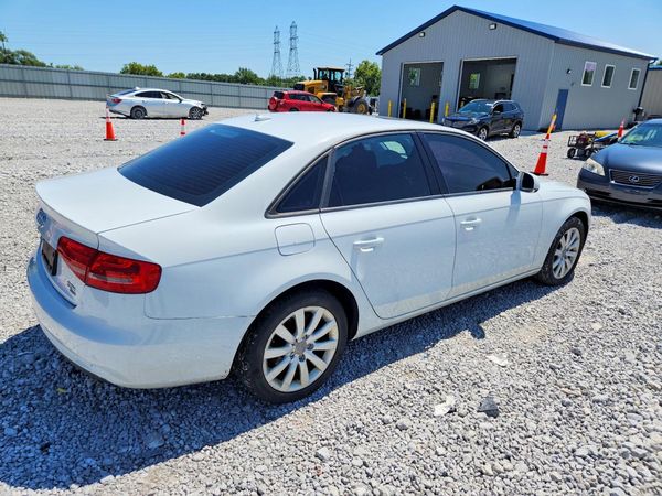 2014 AUDI A4 quattro Premium