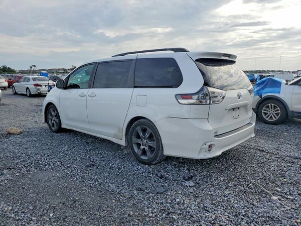2015 TOYOTA SIENNA