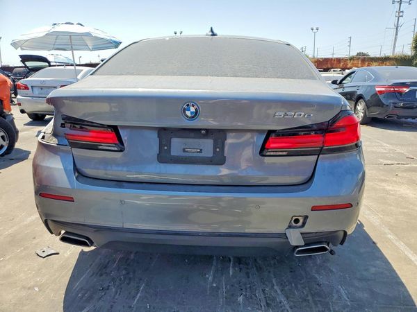2022 BMW 530E