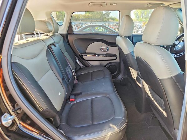2016 KIA SOUL Exclaim