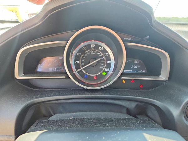 2014 MAZDA 3