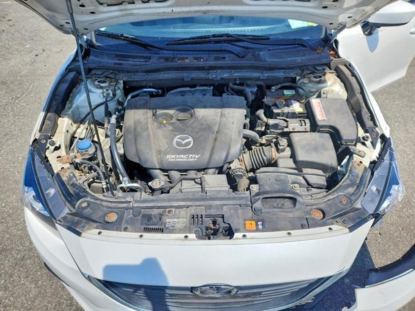 2014 MAZDA 3