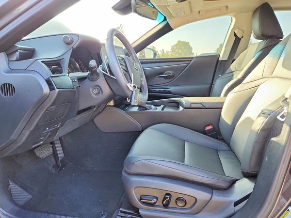2023 LEXUS ES 300H 300h Premium