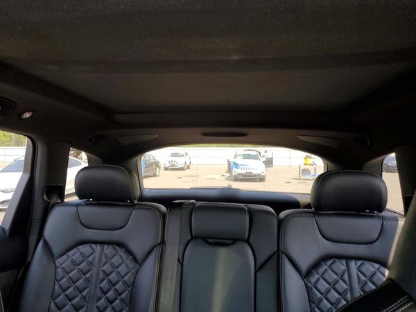 2021 AUDI SQ7 quattro Premium Plus