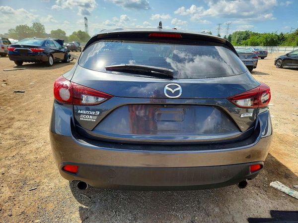 2016 MAZDA 3 SV/Base