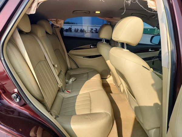 2016 INFINITI QX50