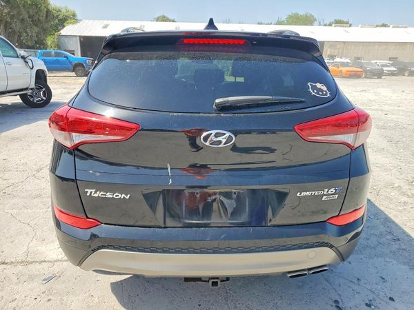 2016 HYUNDAI TUCSON