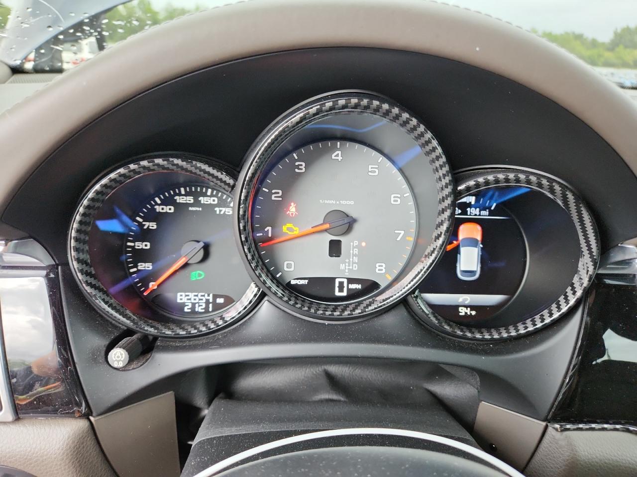2015 PORSCHE MACAN