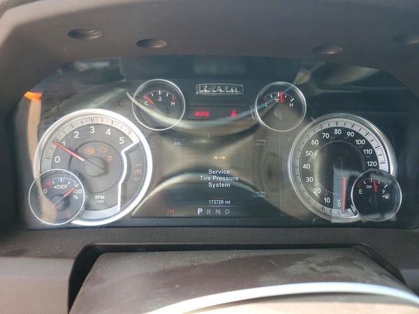 2015 RAM 1500 SLT