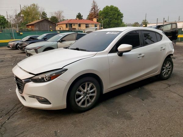 2018 MAZDA 3 Sport