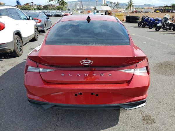 2022 HYUNDAI ELANTRA SEL w/ Convenience Pkg