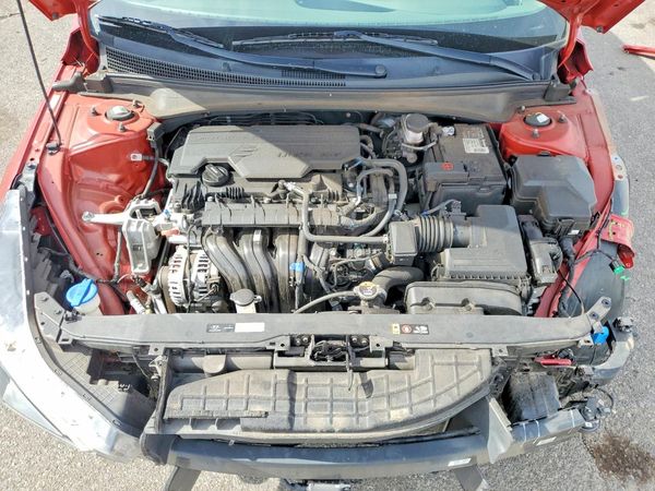 2022 HYUNDAI ELANTRA SEL w/ Convenience Pkg