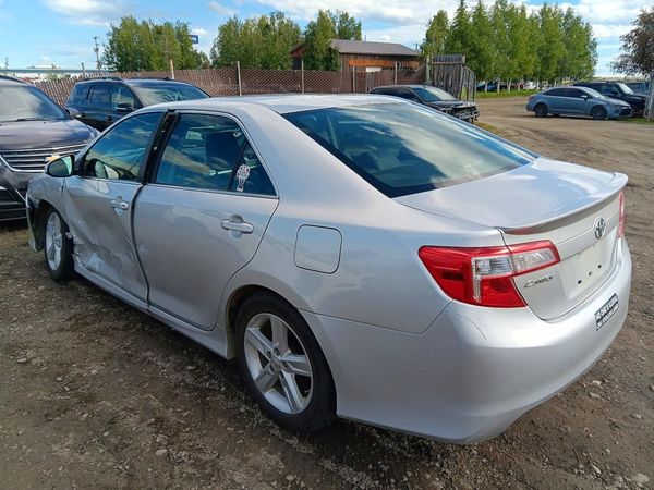 2013 TOYOTA CAMRY