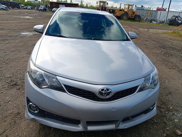 2013 TOYOTA CAMRY